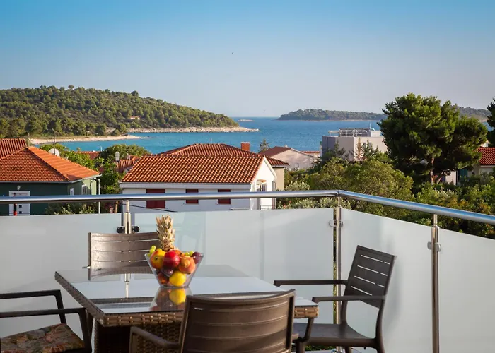 דירה Laura Zečevo