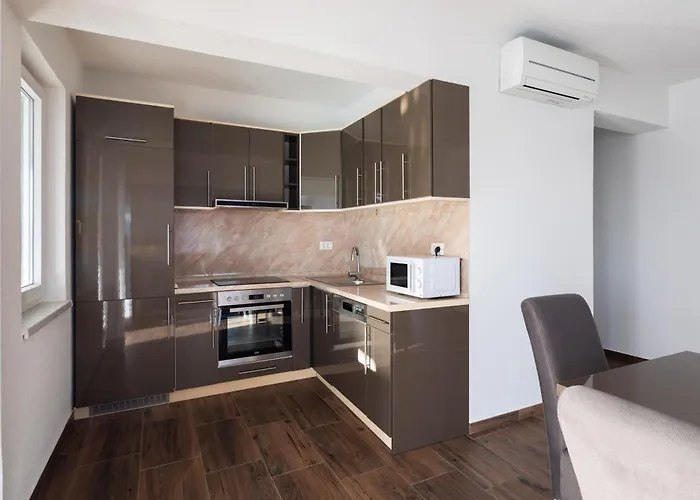 Laura 아파트 Zečevo