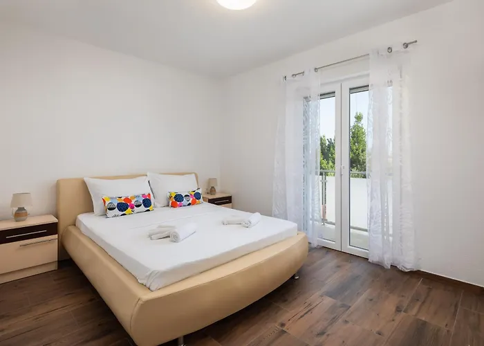 아파트 Laura Zečevo